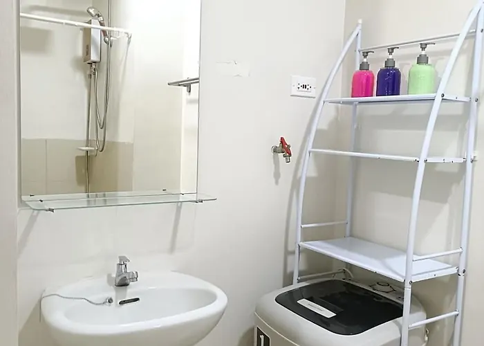 T17 Trees Residences Sm Fairview * Manila